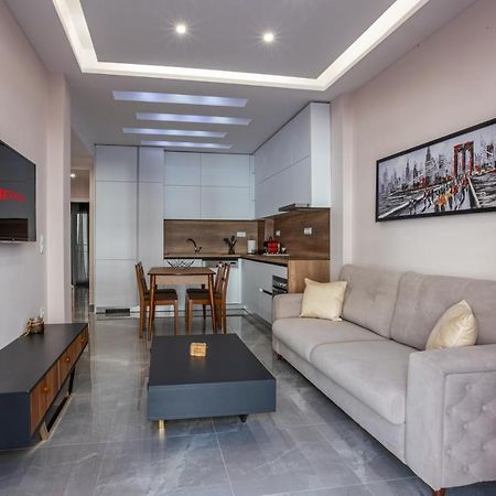 Luxury Downtown Apartment E1 Thessaloniki Exterior photo
