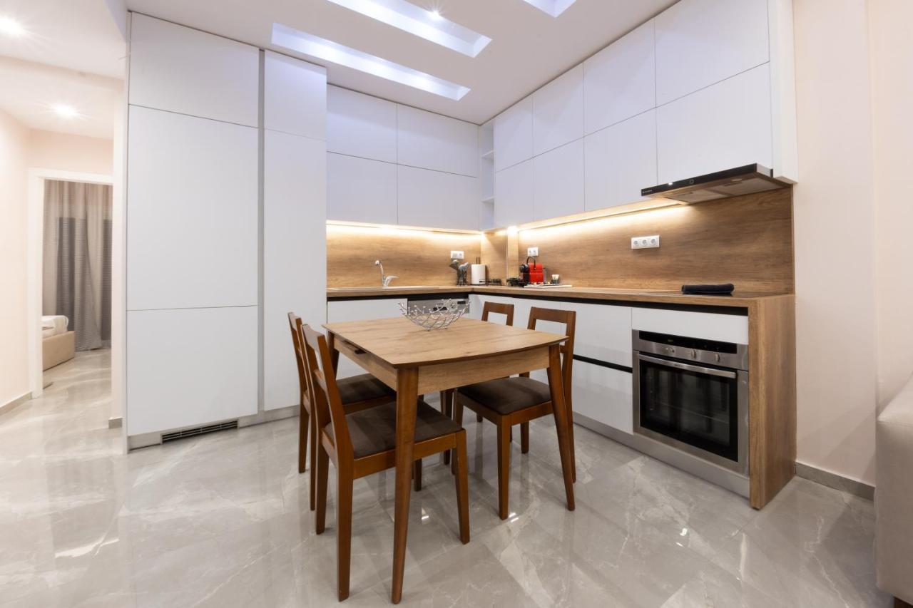 Luxury Downtown Apartment E1 Thessaloniki Exterior photo